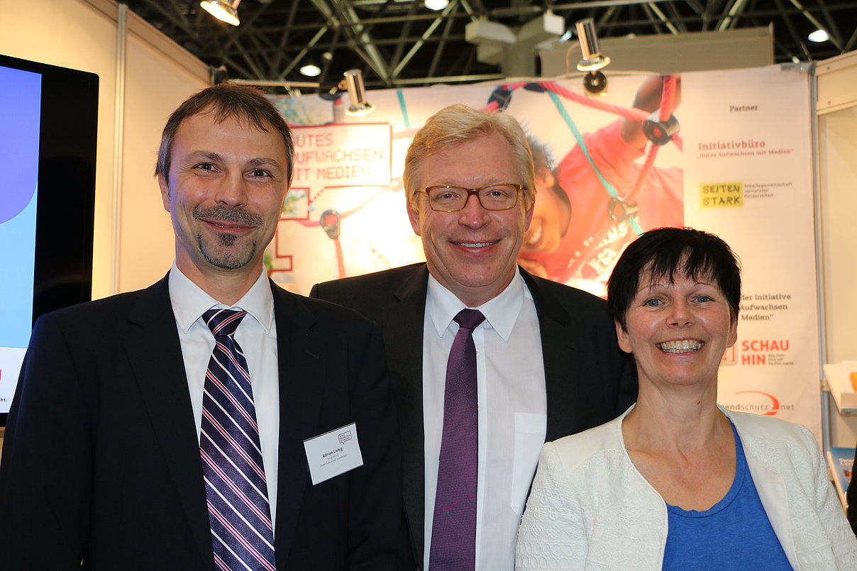 6653.JPG Adrian Liebig, Initiativbüro, Staatssekretär Dr. Ralf Kleindiek, Kristin Langer, Schau Hin! @DJHT 17